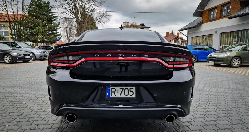 Dodge Charger cena 119900 przebieg: 117000, rok produkcji 2018 z Rzeszów małe 121